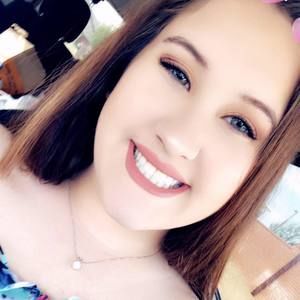 Meet your Posher, Savannah